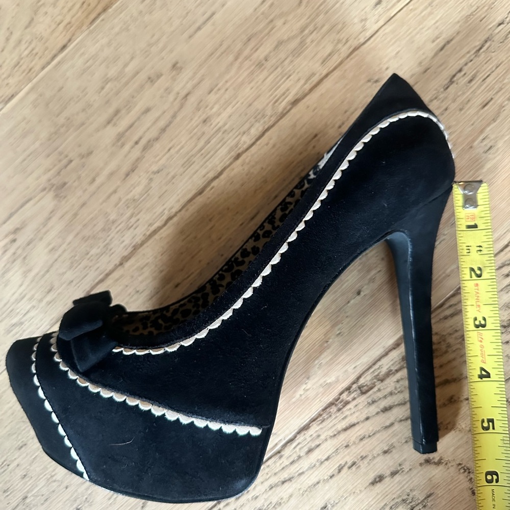 Jessica Simpson Pumps - Picture 6 of 6